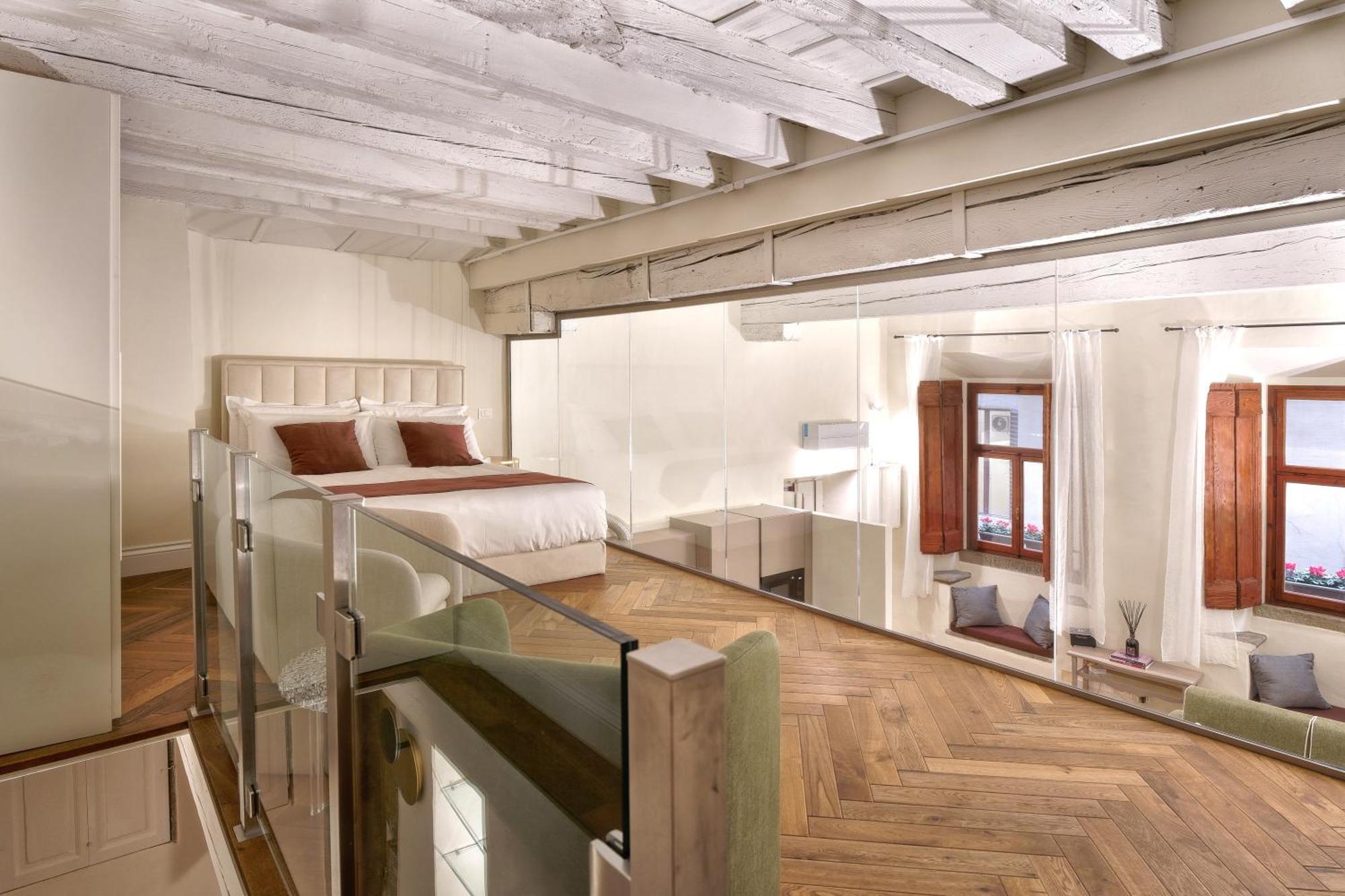 Loft Moderno Vista Centro Citta J House